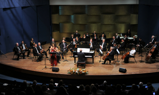 קרן הדר ותזמורת הקאמרטה הישראלית ירושלים